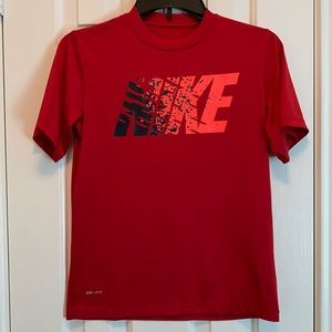 Boys Nike Dri-Fit Tshirt Size L